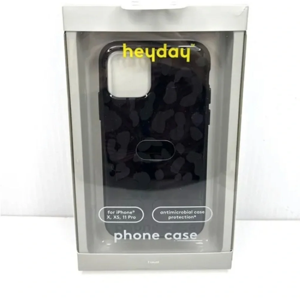 NEW Heyday Apple iPhone X/XS/ 11 Pro Case - Black Leopard Print.